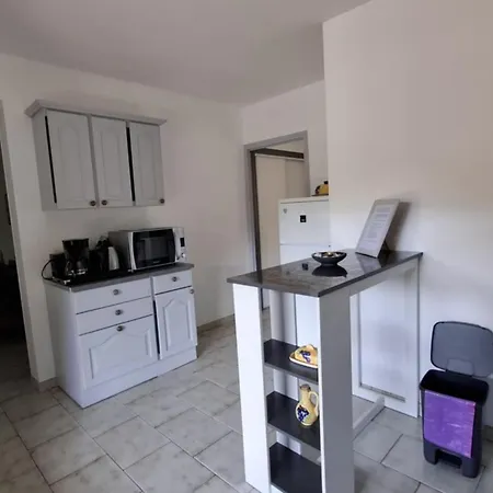 La Maison Pres De La Cascade. Apartment *