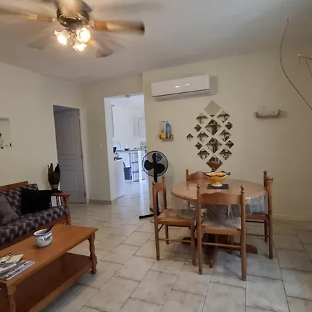 La Maison Pres De La Cascade. Apartment Rochecolombe